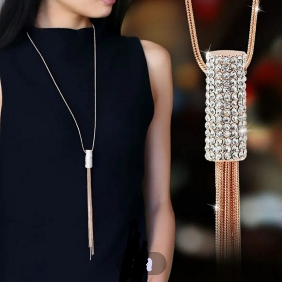Fashion Jewelry Jewelry - Chic Rose Gold Tassel Necklace With Pave Rhinestones